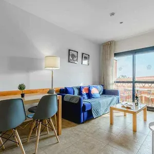 https://apartamento-junto-a-la-playa-4p-con-piscina-y-parking.es-andalucia.com
