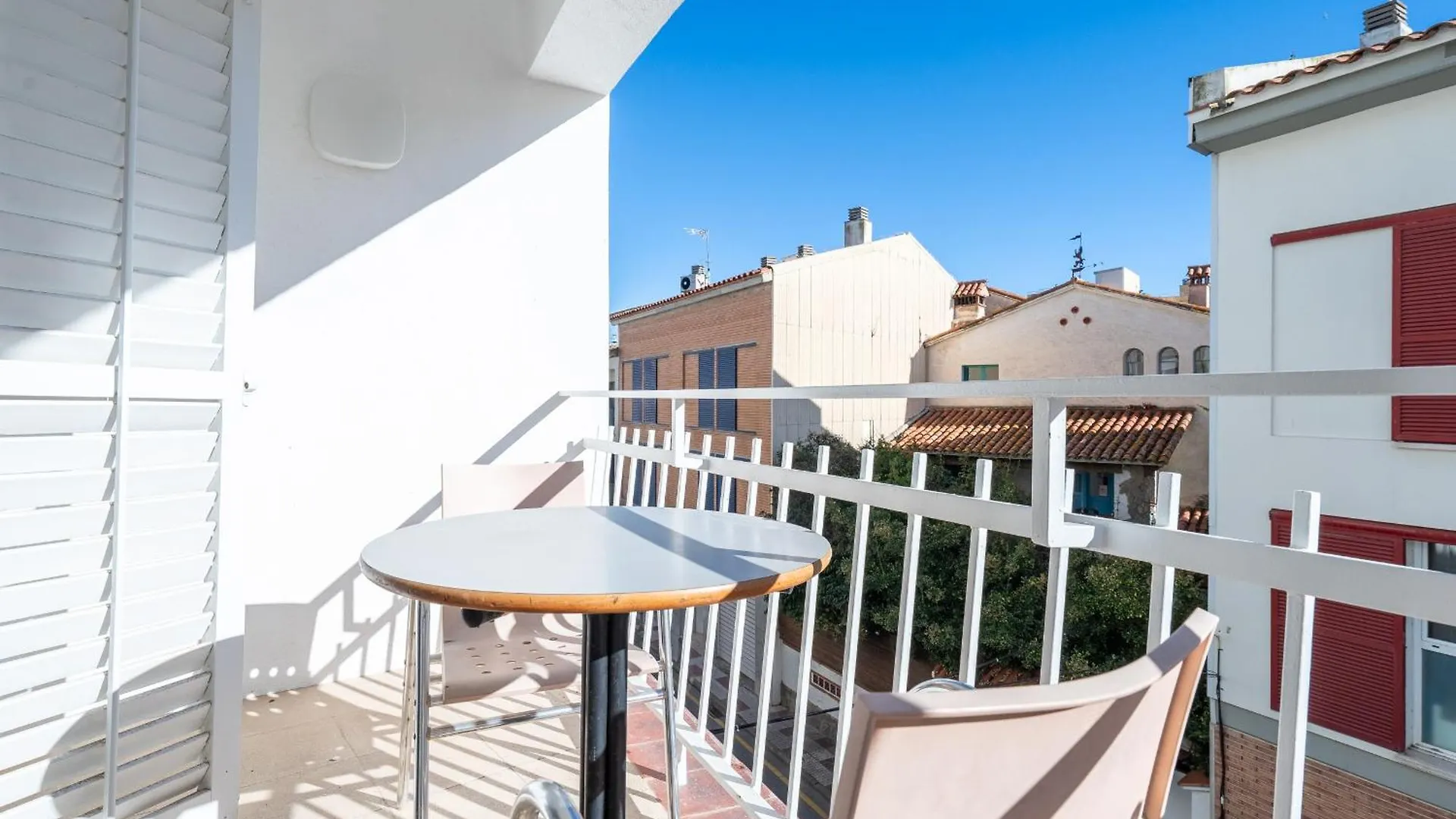 Hauzify I Apartament Riera Platja d'Aro  0*,